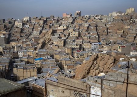 آغاز جابه‌جایی ۴۸ هکتار از سکونتگاه‌های پرخطر در تبریز
