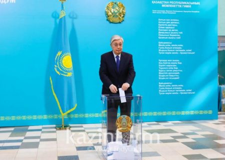 در قزاقستان همه پرسی قانون اساسی امروز برگزار می شود