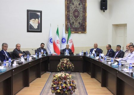 بررسی «دیپلماسی اقتصادی و کشاورزی فرا سرزمینی» در کمیسیون کشاورزی اتاق تبریز