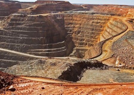 وجود ۸/۸ میلیارد تن ذخیره معدن در آذربایجان شرقی/ معارضین محلی عامل غیرفعال شدن معادن