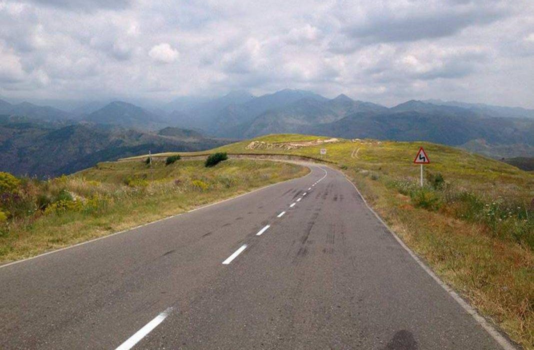 روسیه به دو کشور آذربایجان و ارمنستان برای دستیابی به توافق در مورد بازگشایی مسیر زمینی کمک کرده است