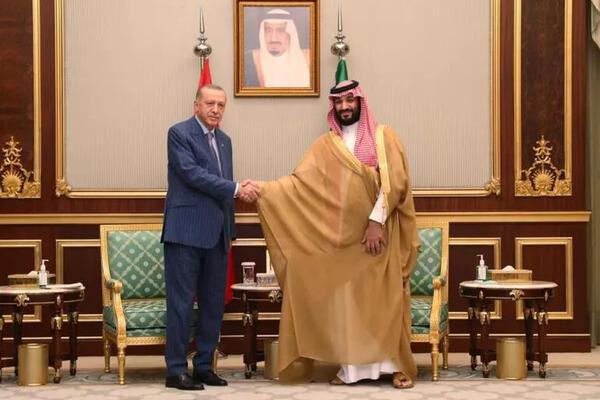 ولیعهد عربستان برای توسعه روابط با ترکیه به آنکارا می رود