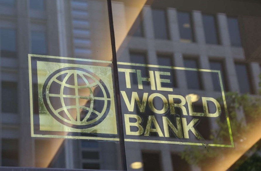 بانک جهانی پیش‌بینی رشد اقتصاد جهانی را کاهش داد