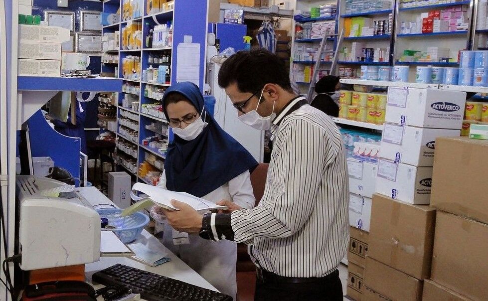 دانشگاه علوم پزشکی تبریز با هرگونه گران‌فروشی دارو برخورد می‌کند