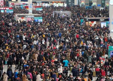 جمعیت چین رو به کاهش است