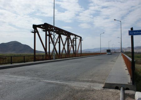 شهروندان ترکیه با عبور از مرز زمینی اجازه خروج از آذربایجان را پیدا کردند