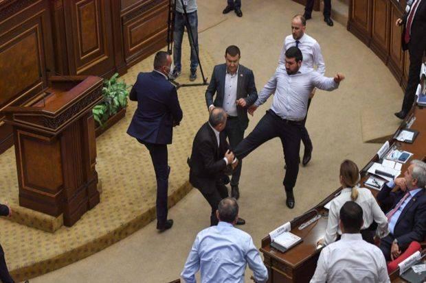 تغییر قدرت در مجلس ارمنستان
