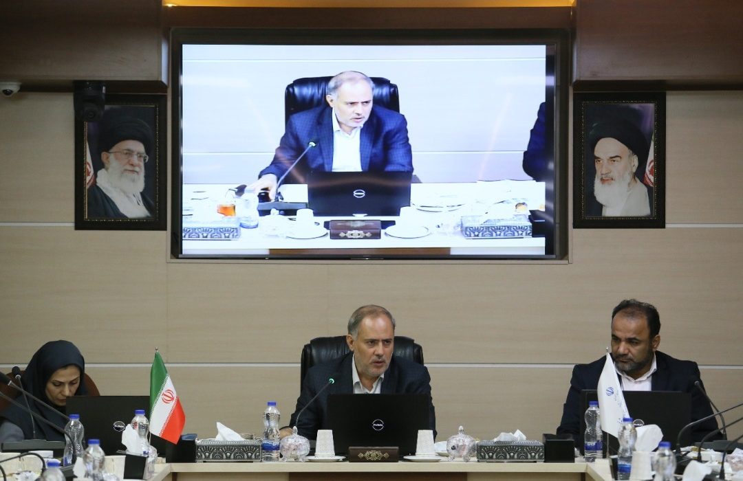 ضرورت حفظ تعادل‌های اقتصادی کلان و تامین منابع استان