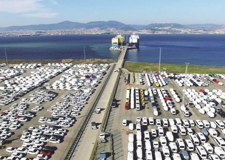 صنعت خودروی ترکیه به دنبال بازارهای جدیدی برای مهار کاهش فروش در اروپا