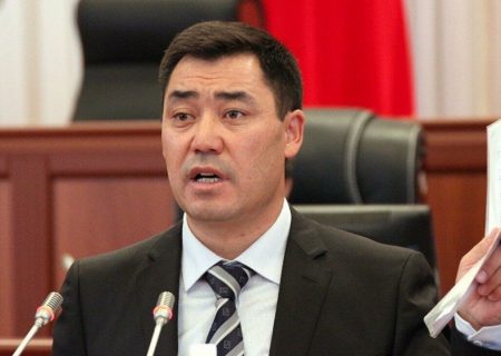 رئیس جمهور قرقیزستان فرمان تشکیل کنگره خلق را امضا کرد