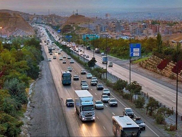 ۶۰ درصد ترافیک اتوبان شهید کسایی شهری است/ کنارگذر جدید تبریز در حال احداث است