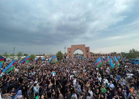 گزارش تصویری مراسم عزاداری روز عاشورا در شهر گنجه آذربایجان
