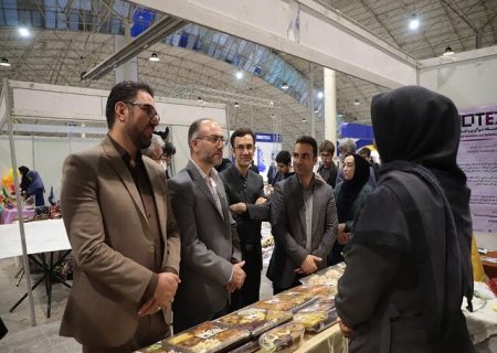 حضور سازمان جهاددانشگاهی آذربایجان شرقی در نمایشگاه نوآوری و فناوری ربع رشیدی