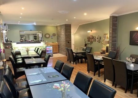 رستوران‌ها ۳۰ الی ۴۰ درصد کاهش فروش داشته‌اند؛ مردم دل و دماغ ندارند