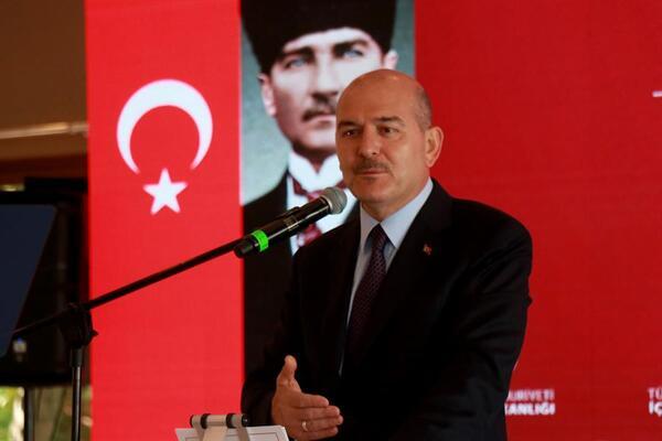 وزیرکشور ترکیه تاکید کرد: هدف پلتفرم های رسانه های اجتماعی سرکوب دموکراسی است