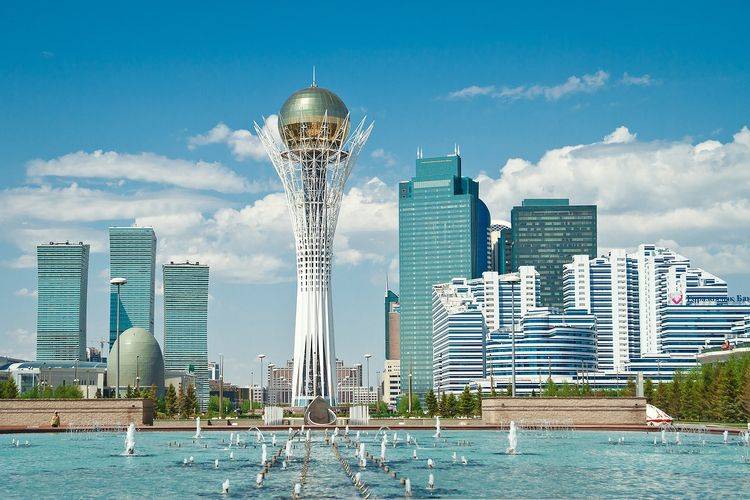 پس از اعلام بسیج عمومی در روسیه تعداد بی سابقه ای از روس ها به قزاقستان سرازیر شده اند