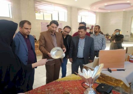 افتتاح نمایشگاه صنایع‌دستی در دانشگاه آزاد واحد مرند آذربایجان شرقی