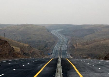 اجرای ۵۰۰ کیلومتر آزادراه و ۸۰۰ کیلومتر راه روستایی در آذربایجان‌شرقی