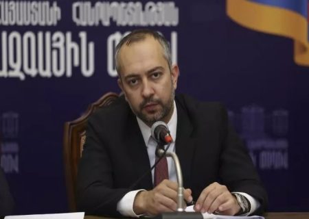 ارمنستان اعلام کرد که پیشنهادهایی از آذربایجان در مورد توافقنامه صلح دریافت کرده است