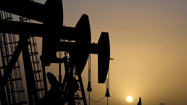 روسیه: امسال تولید نفت را ۲٫۲ درصد افزایش دادیم