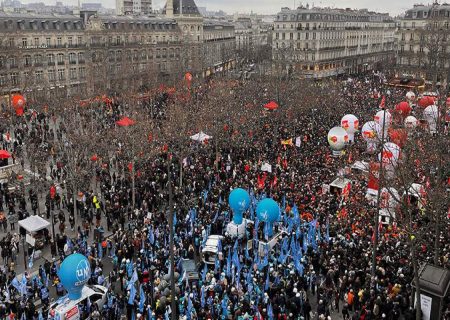 بیش از یک میلیون نفر در فرانسه تظاهرات کردند