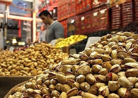کسی خشکبار نمی‌خرد؛ صادر هم نمی‌شود