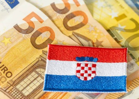 واحد پول کروواسی منبعد یورو خواهد بود