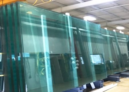 تولید ۵ درصد شیشه دنیا در تبریز/ ۲۶۰۰ کارخانه در آذربایجان‌شرقی در حال ساخت است