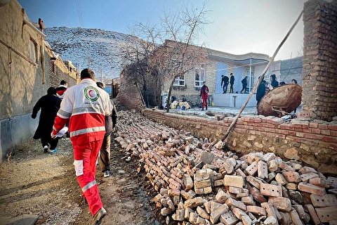 تلاش می شود بازسازی مناطق زلزله زده خوی تا ۶ ماه آینده خاتمه یابد