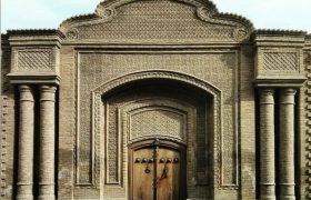 سردر زیبای خانه قاجاری بلورچیان تبریز