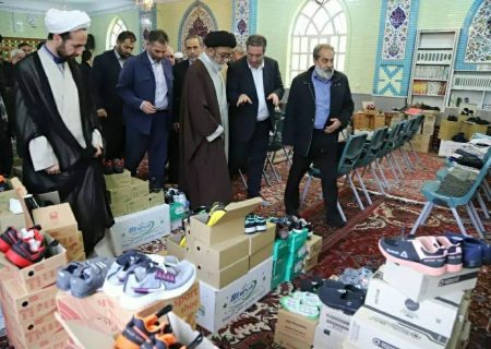 در آستانه عید نوروز انجام شد؛ توزیع ۲هزار بسته پوشاک و کفش بین نیازمندان تبریز