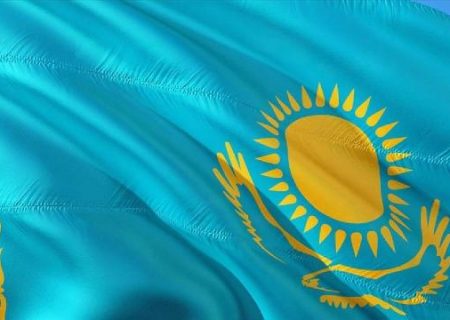 دولت قزاقستان استعفا داد