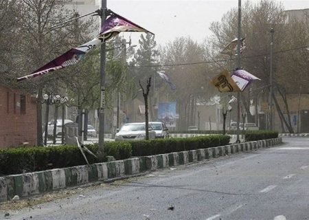 تندباد‌های لحظه‌ای در راه آذربایجان‌شرقی