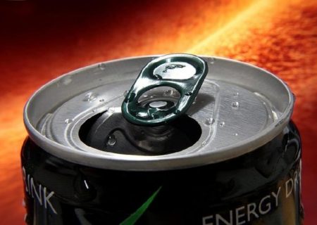از عوارض نوشیدنی‌های انرژی‌زا چه می‌دانید؟