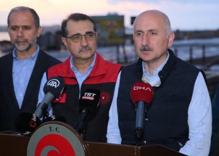 وزیر انرژی ترکیه: آغاز بهره برداری از گاز دریای سیاه در آخرین روز ماه رمضان