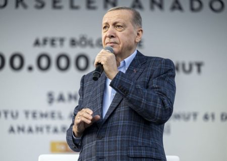 اردوغان در نظرسنجی ها پیش از انتخابات ترکیه پیشتاز است