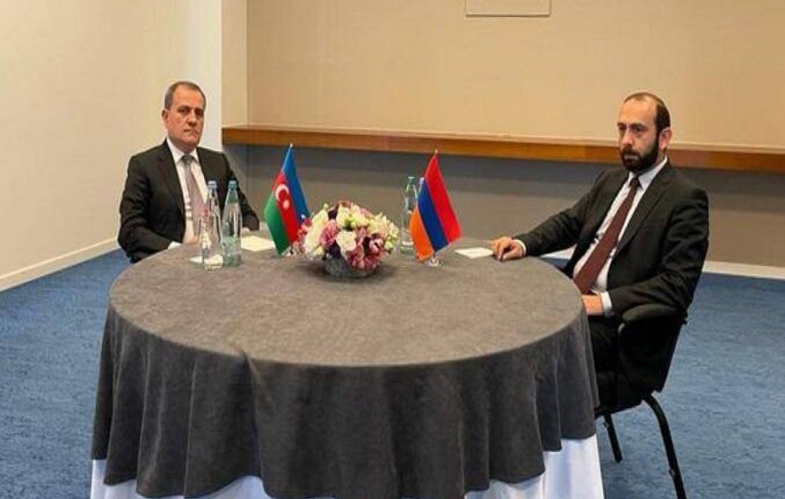 مذاکرات وزرای امور خارجه آذربایجان و ارمنستان ادامه دارد