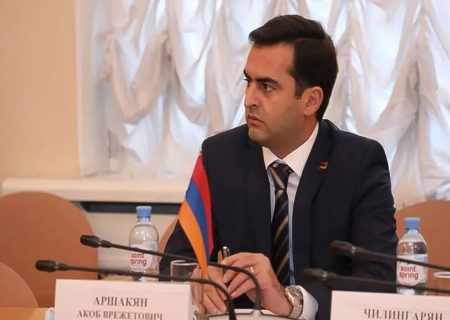 نایب رئیس مجلس ارمنستان: ما خواهان پایان دادن به جنگ در منطقه هستیم