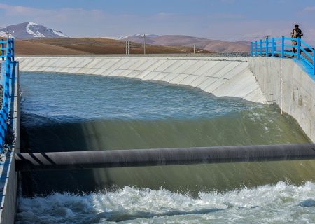رهاسازی ۱۳۰ میلیون مترمکعب آب از تونل کانی سیب به دریاچه ارومیه