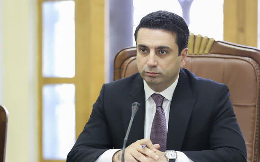 اعتراف سیمونیان: برپایی بنای یادبود نمسیس اقدامی اشتباه بود