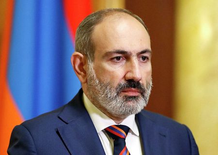 پاشینیان از نشان ارمنستان انتقاد کرد