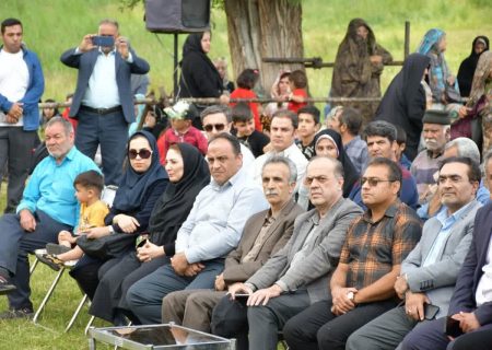 کشف استعدادهای کشاورزی و صنایع تبدیلی در راستای برگزاری جشنواره گل‌محمدی عنصرود