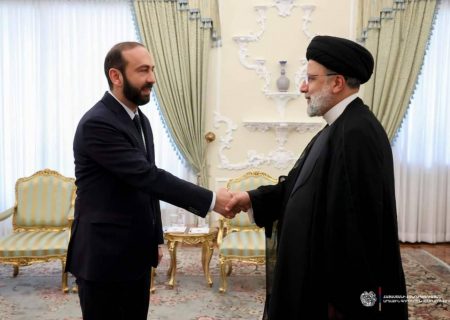 وزیر امور خارجه ارمنستان با رئیس جمهور ایران دیدار کرد