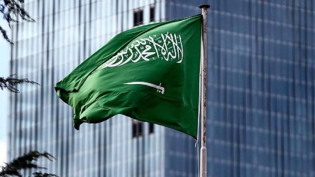 ‌عربستان سعودی صدور الکترونیکی ویزای ۱۲ کشور را آغاز کرد