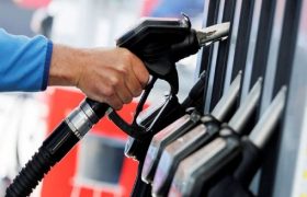 وزیر کشور: قیمت بنزین افزایش پیدا نمی‌کند