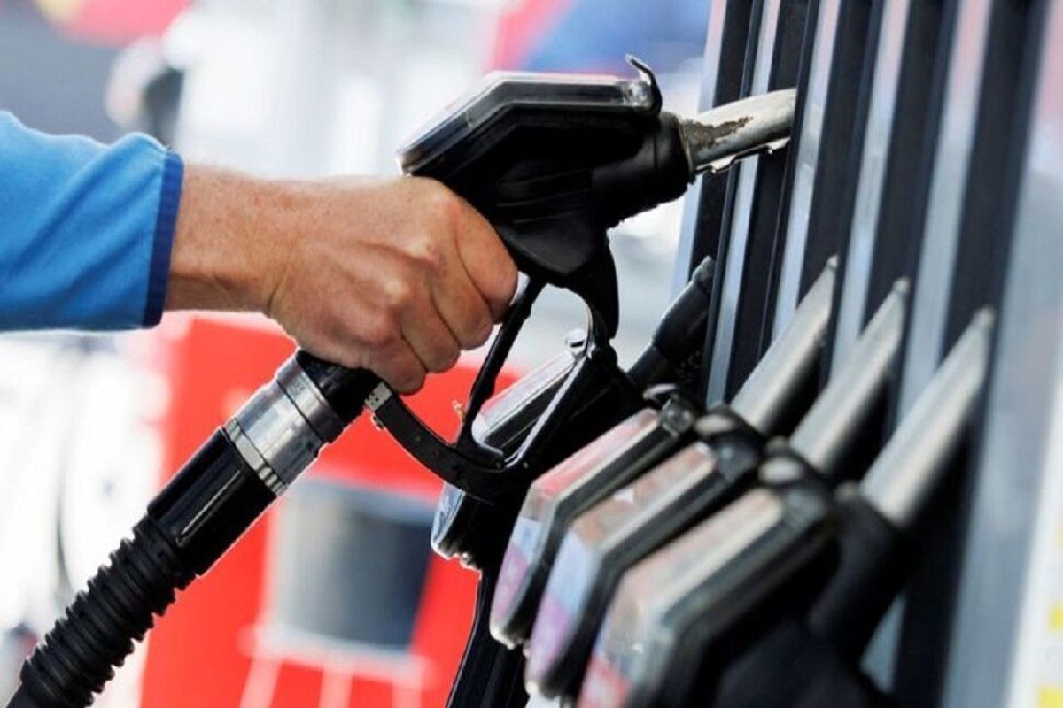 وزیر کشور: قیمت بنزین افزایش پیدا نمی‌کند