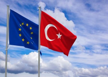 ترکیه و اتحادیه اروپا منتظر پاییز برای شتاب در روابط هستند