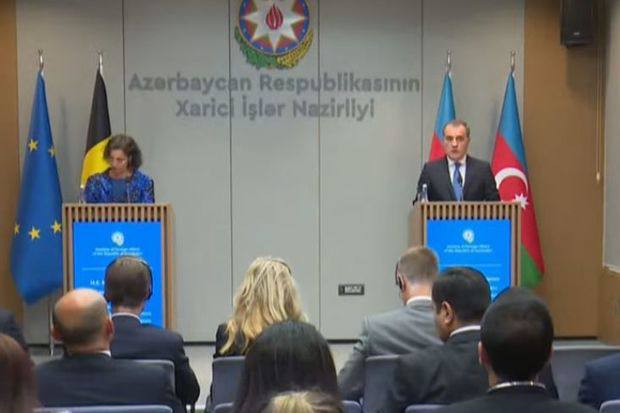 بایراموف: طرف ارمنی و نخست وزیر این کشور رکورد جدیدی را ثبت کردند