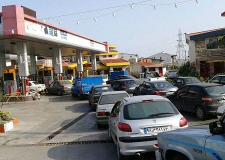 افزایش قیمت بنزین تا انتخابات منتفی است؛ وضع محدودیت بنزینی برای ایجاد «کاهش تقاضا»