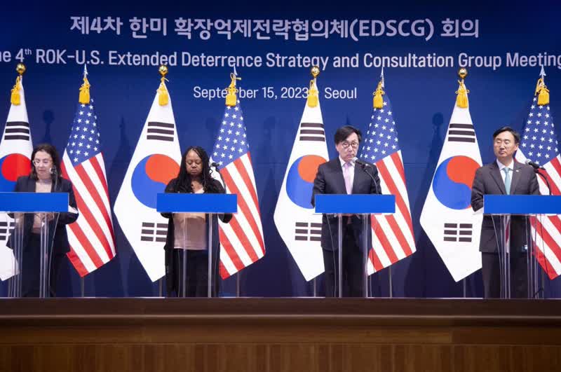 توافق کره جنوبی و آمریکا برای تحت فشار قرار دادن کره شمالی و روسیه